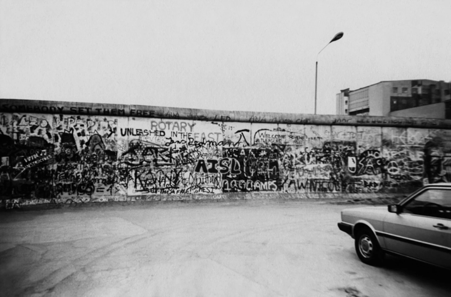 Searching of Re - Berlin, 1989