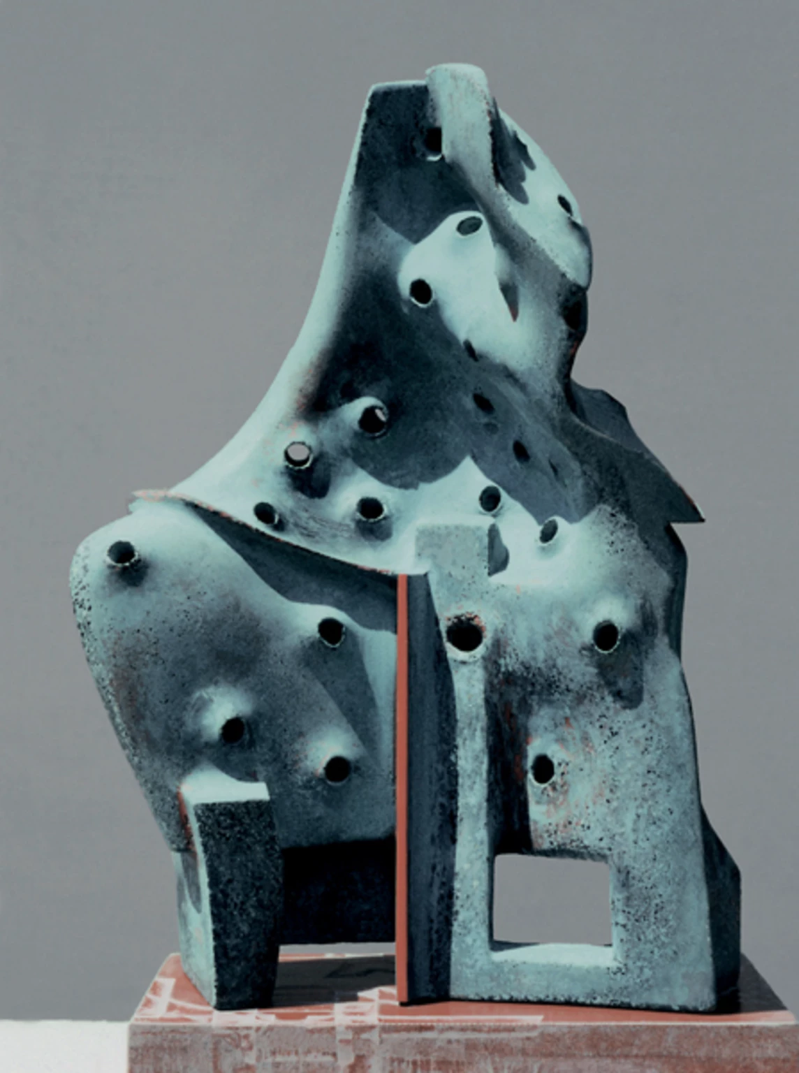 Spirál Transzformáció VII., 1999 - anyagában színezett beton, 44 x 30 x 15 cm