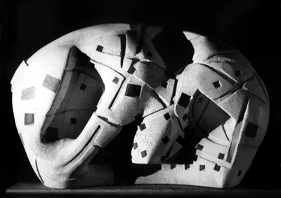 Ferenc Csurgai: Sculptures: Pebble Pad (1995)