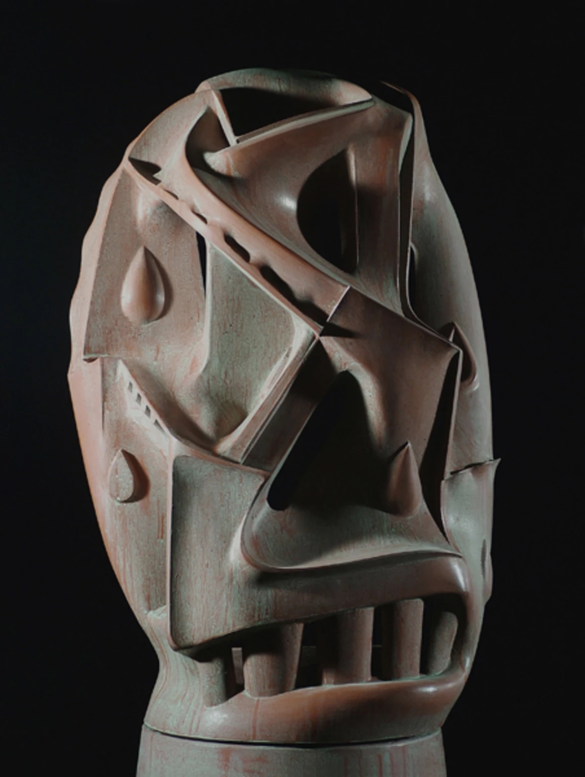 Könnyező pár, 2007 - anyagában színezett és festett beton, 161 cm