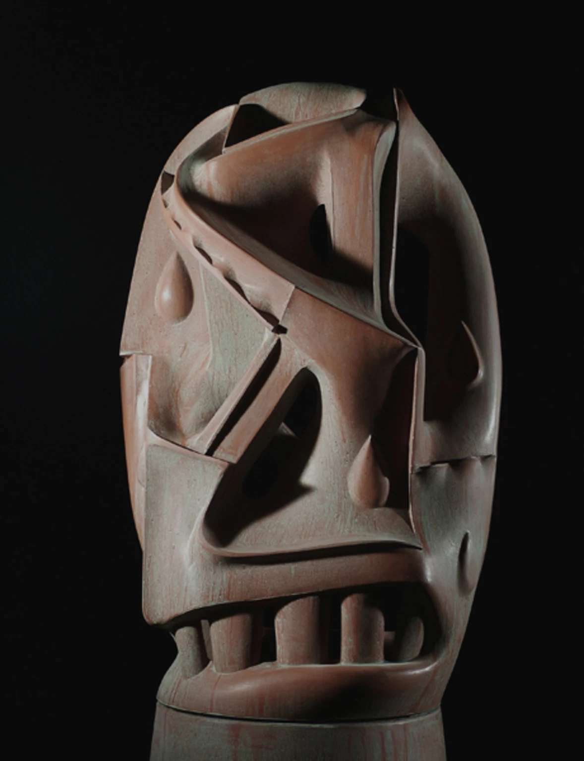 Könnyező pár, 2007 - anyagában színezett és festett beton, 161 cm