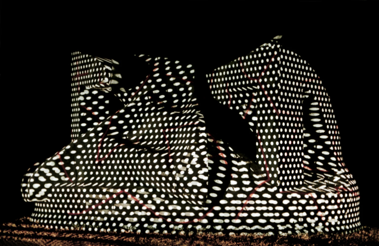 Architektonikus forma (nagy), 1990 - kísérleti megvilágításban