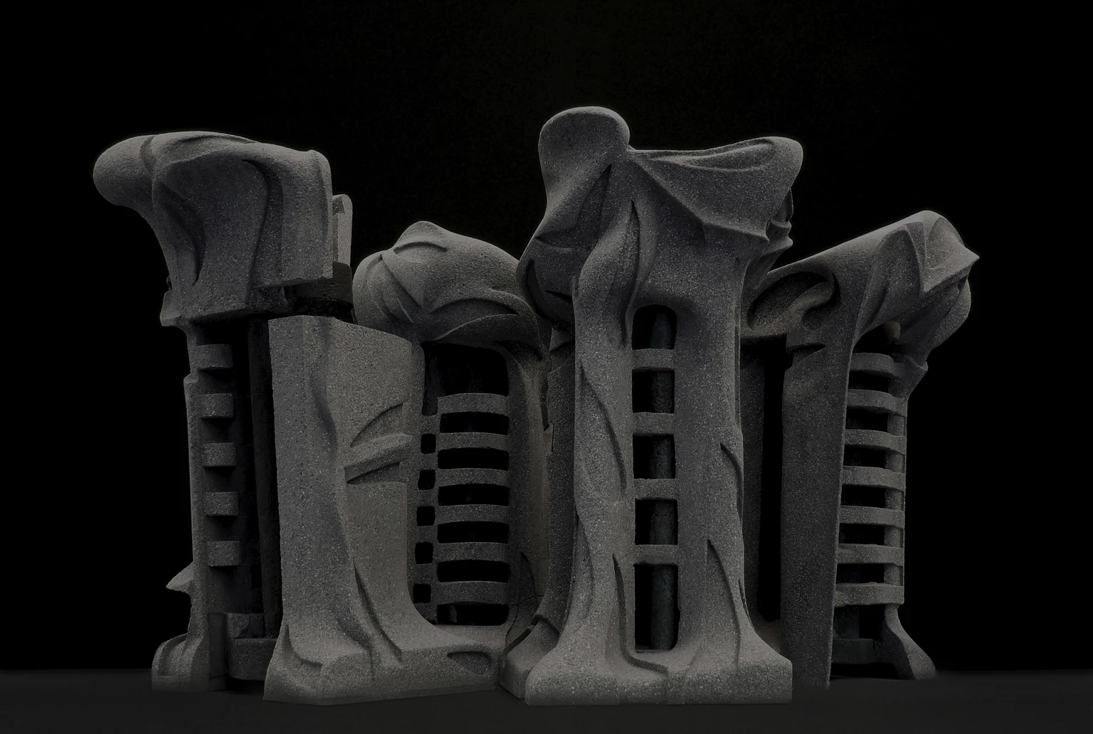 Eső előtt, tűz után, 2009 - beton, 70 cm