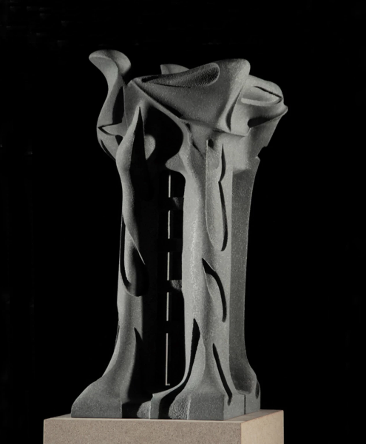 Eső előtt, tűz után II., 2009 - beton, 68 cm