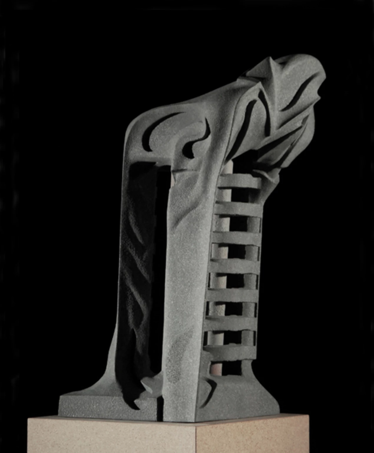 Eső előtt, tűz után III., 2009 - beton, 68 cm