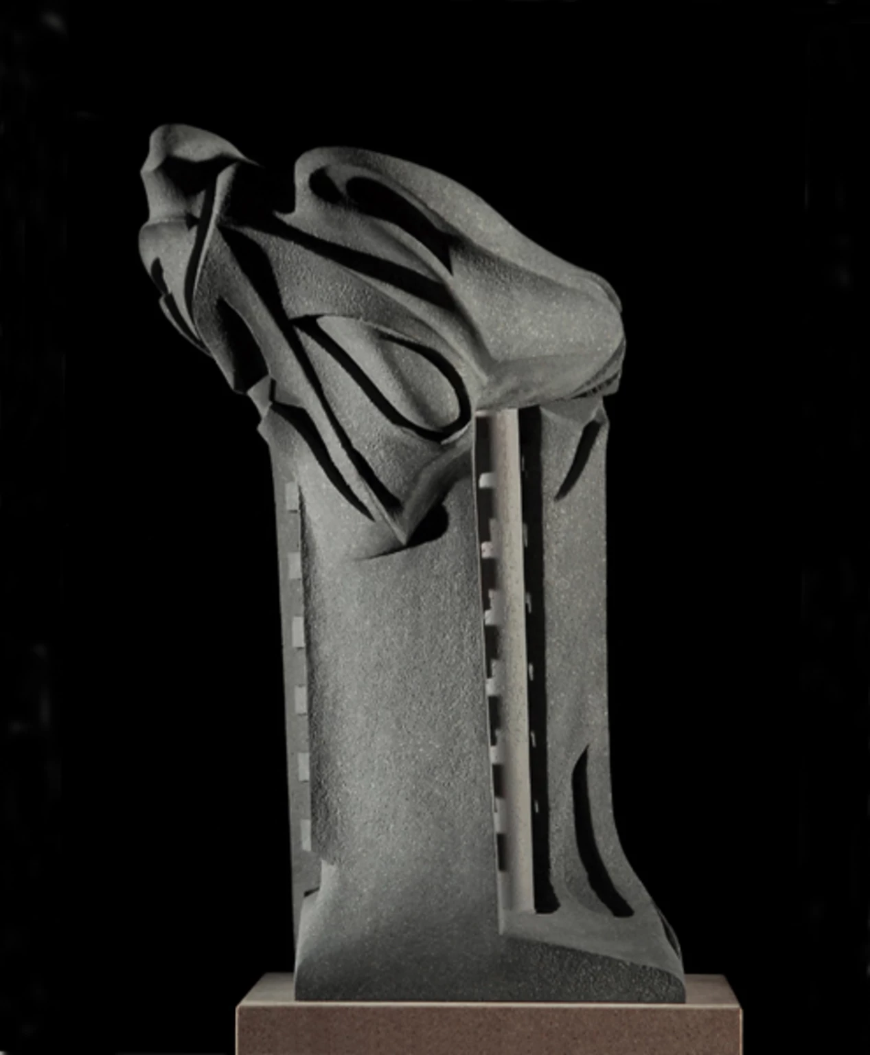 Eső előtt, tűz után IV., 2009 - beton, 70 cm