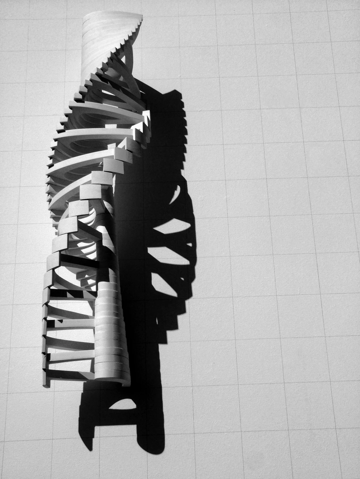 Spirál tanulmány, 2011 - gipsz, 24 x 35 x 27 cm