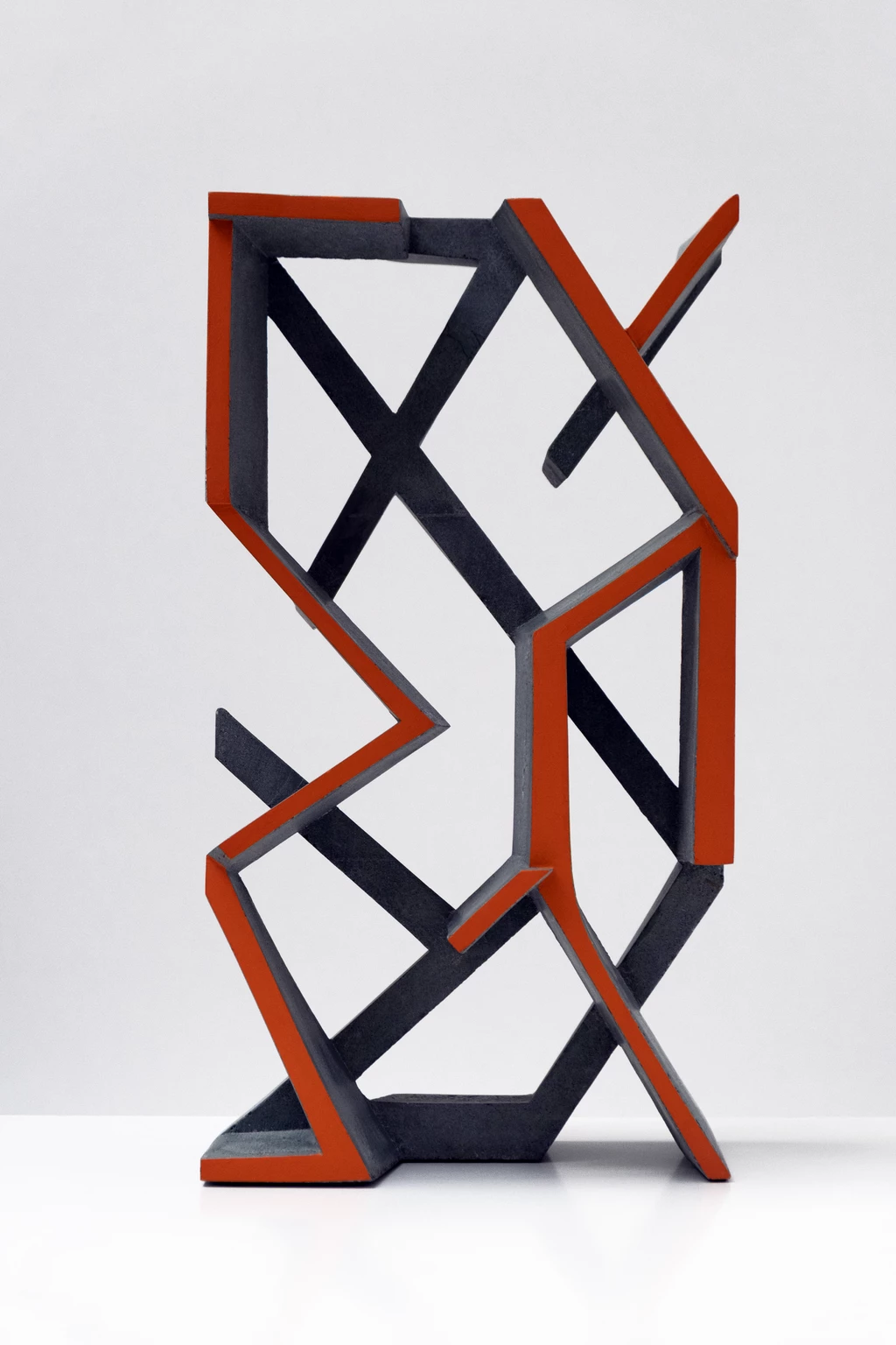 Biner 5., 2020 - colored and painted concrete, 55 x 29,5 x 16 cm