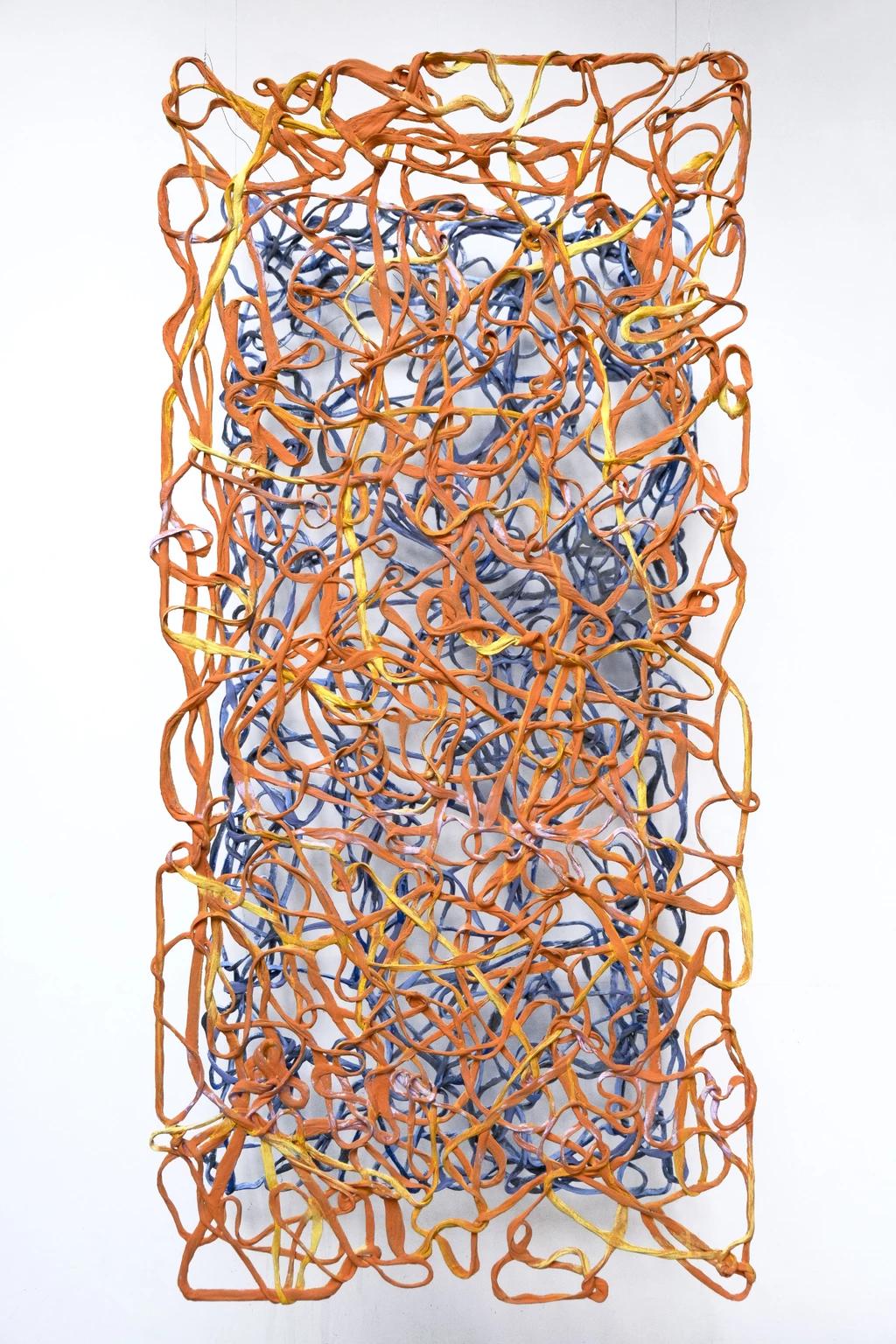 Karbon kor (2021-2022) 6., 2022 - festett CFCM kompozit, 126 x 60 x 12 cm