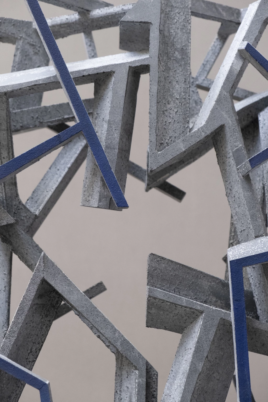 Összetett (részlet), 2022 - beton, 50 x 39 x 16 cm