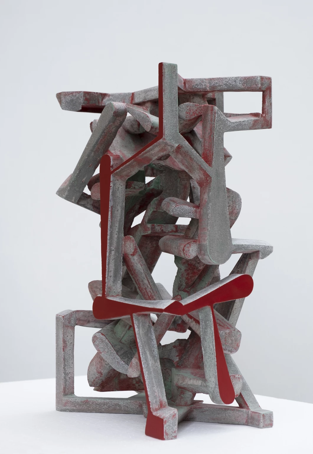 Rot, 2023 - painted concrete, 44 x 26,5 x 22 cm