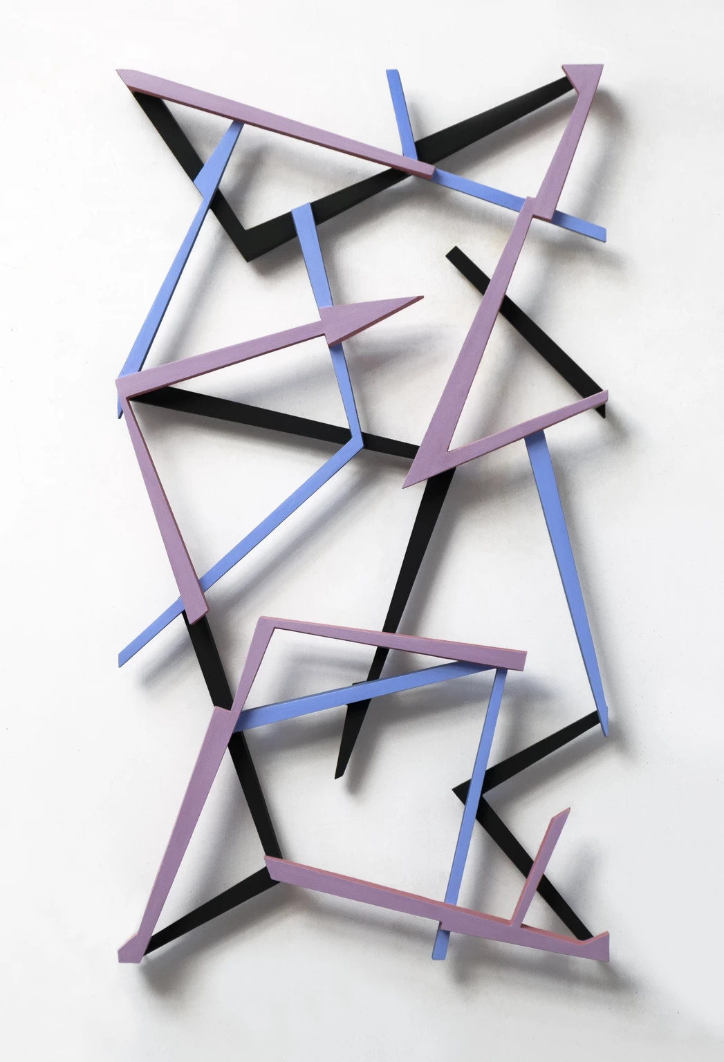 Bizonytalan egyensúly 1., 2025 - CFCM kompozit, beton, akril, 125 x 69 x 8 cm